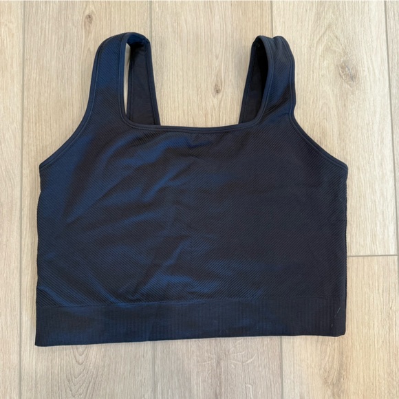 🌺 ALL IN MOTION - NWOT - Women’s Black Cropped Tank Top - Size XXL - Picture 1 of 3